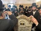 חלק ב' - דערהויבענע נסיעה פון הגה"צ אב"ד סאטמאר מאנסי שליט"א אויף מקומות הקדושים אין אייראפע