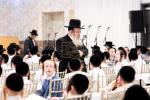 כ"ק אדמו"ר מסאטמאר שליט"א באזוכט אין תלמוד תורה אין קרית יטב לב 