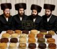 Main image for הערליכע מעשה פון א פשוטע יוד פון מרן הרה"ק החתם סופר זי"ע דורך הרב אליהו שווארץ, ביים שיעור פון עמוד היומי דרשו - עירובין דף ס"ו ע"ב