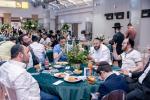די נסיעה קיין קערעסטיר מיט ללכת