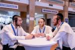 די נסיעה קיין קערעסטיר מיט ללכת
