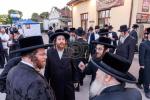 פולע גאלערי פונעם גרויסארטיגן יומא דהילולא ג' אייר אין קערעסטיר