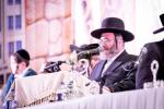  פולע גאלערי: עריכת שולחן הטהור ל"ג בעומר בחצר הקודש סאטמאר 