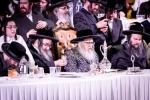  פולע גאלערי: עריכת שולחן הטהור ל"ג בעומר בחצר הקודש סאטמאר 