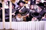 פולע גאלערי: עריכת שולחן הטהור ל"ג בעומר בחצר הקודש סאטמאר 