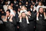 פולע גאלערי: הדלקה ביי הגה"צ ראש ישיבת סאטמאר בני ברק שליט"א 