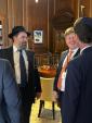 קביעת מזוזה און אותיות שרייבן אין ס"ת אין אפיס פון די ענוויירעמענטל פראטעקציע אגענטור