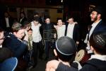 פולע אידן באטייליגן זיך ביים הדלקה לג בעומר אין מאסקעווע