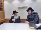 שמחת הבר מצווה פון אן אייניקל פון הרה"ג ר' פנחס פאדווא שליט"א גאב"ד קהילת שומרי הדת אין אנטווערפן, א זון ביי זיין איידעם הרה"צ ר' יואל מסקאוויטש שליט"א מציריך די זון פון האדמו"ר משאץ מאנטריאל שליט"א 