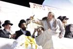 חלק ב' הדלקה בצל הרה"ק רבי יעקב מאיר שעכטער שליט"א 