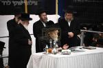 עריכת שולחן הטהור לג בעומר פון כ"ק אדמו"ר מבאיאן שליט"א
