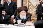 כ"ק אדמו"ר מבאבוב שליט"א באזוכט בבית מדרשו אין מאנסי לכבוד פסח שני