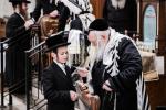 כ"ק אדמו"ר מבאבוב שליט"א באזוכט בבית מדרשו אין מאנסי לכבוד פסח שני