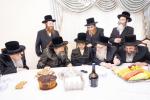 Main image for שמחת האירוסין לנכדת כ"ק אדמו"ר מבאבוב - 45 שליט"א