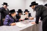 שמחת האירוסין לנכדת כ"ק אדמו"ר מבאבוב - 45 שליט"א 