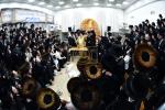 הרה"צ רבי אלימלך בידערמאן שליט"א ביי הבדלה נאך א דערהויבענע שבת אין אשדוד 