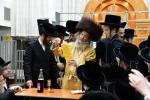 Main image for הרה"צ רבי אלימלך בידערמאן שליט"א ביי הבדלה נאך א דערהויבענע שבת אין אשדוד 