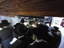הרה"ג רבי יוסף חיים גרינוואלד שליט"א מיט א גרופע אידן זענען מתפלל על ציון קדשו פון הרה"ק רבי בונם פון פרשיסחא זי"ע
