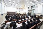 הונדערטער אידן זענען מתפלל אויפן ציון ביים יארצייט פון הייליגן צדיק רבי שלומקע זוועהילער זי"ע בראשות כ"ק אדמו"ר מזוועהיל שליט"א 