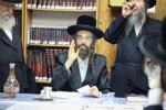 הונדערטער אידן זענען מתפלל אויפן ציון ביים יארצייט פון הייליגן צדיק רבי שלומקע זוועהילער זי"ע בראשות כ"ק אדמו"ר מזוועהיל שליט"א 