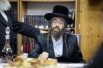 הונדערטער אידן זענען מתפלל אויפן ציון ביים יארצייט פון הייליגן צדיק רבי שלומקע זוועהילער זי"ע בראשות כ"ק אדמו"ר מזוועהיל שליט"א 