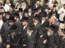 כ"ק אדמו"ר מסאדיגורא שליט"א טאנצט בחצר רשב"י
