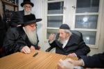 כ"ק אדמו"ר מצאנז שליט"א באזוכט ביי הגאון רבי דוב לאנדא שליט"א 