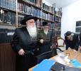 כ"ק אדמו"ר מצאנז שליט"א באזוכט ביי הגאון רבי דוב לאנדא שליט"א 