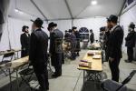 טויזנטער אידן ביים ציון הק' פון הרה"ק מבאבוב זצ"ל ליל ל"ג בעומר תשפ"ה