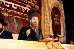 הדלקה בחצר הקודש סאדיגורא לאנדאן