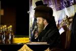 הדלקה בחצר הקודש סאדיגורא לאנדאן