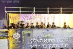 פולע גאלערי: הדלקה בחצר הקודש תולדות אברהם יצחק 