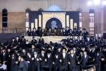 רייכע בילדער גאלערי פונעם הדלקה בראשות כ"ק גאב"ד סאטמאר מאנסי שליט"א 