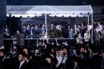 רייכע בילדער גאלערי פונעם הדלקה בראשות כ"ק גאב"ד סאטמאר מאנסי שליט"א 