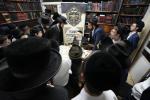 באזוכן ביי גדולי ישראל לקראת די גרויסארטיגע מעמד שמחת ה'בר מצוה' פאר 56 יתומים