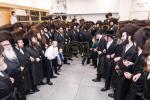 הכנסת ספר תורה צום ביהמ"ד סאטמאר שכונת ווערנאן אין וויליאמסבורג