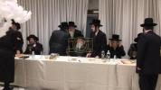 הגה"צ אבדק"ק ור"מ סאטמאר וויליאמסבורג שליט"א ביים תנאים בשמחת בית נייטרא - אייזענשטאט - דושינסקיא - ראחוב - פריימאן