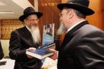 די רוסישע רבנים האבן זיך צוזאמגענומען אין סיביר