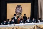 מעמד 'והראנו בבנינים' להתייסדות קרית הישיבה סקווירא צוזאמען מיט עריכת השולחן לכבוד די יארצייט פון הרה"ק די מגיד פון טשערנאביל זי"ע