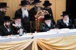 מעמד 'והראנו בבנינים' להתייסדות קרית הישיבה סקווירא צוזאמען מיט עריכת השולחן לכבוד די יארצייט פון הרה"ק די מגיד פון טשערנאביל זי"ע