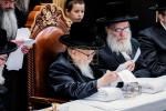 מעמד 'והראנו בבנינים' להתייסדות קרית הישיבה סקווירא צוזאמען מיט עריכת השולחן לכבוד די יארצייט פון הרה"ק די מגיד פון טשערנאביל זי"ע