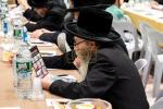 מעמד 'והראנו בבנינים' להתייסדות קרית הישיבה סקווירא צוזאמען מיט עריכת השולחן לכבוד די יארצייט פון הרה"ק די מגיד פון טשערנאביל זי"ע