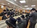 רבנים און אישי ציבור באטייליגן זיך ביי די בר מצווה פון א זוהן פונעם פייער קאמישינער ר' יעקב פליגמאן הי"ו