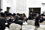 רבנים און אישי ציבור באטייליגן זיך ביי די בר מצווה פון א זוהן פונעם פייער קאמישינער ר' יעקב פליגמאן הי"ו