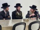 שמחת הלחיים בחצרות זוועהיל טרעבישאן