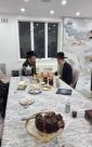 מסיבת "הבונים – להעמיד" אין בארא פארק לטובת הבנין הגדול והקדוש ראחמיסטריווקא אוקוויין‎ 