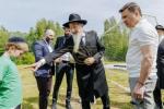באנייאונג פון א נייע שטח פאר אידן אין רוסלאנד 