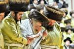 שמחת החתונה פון נכד כ"ק אדמו"ר מתולדות אברהם יצחק שליט"א 