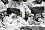 שמחת החתונה פון נכד כ"ק אדמו"ר מתולדות אברהם יצחק שליט"א 