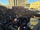 פולע בילדער און ווידיאוס פון די הכנסת ספר תורה אין בעלזא ערב יו"ט